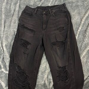 American Eagle Black Ripped Jeans - size 6
